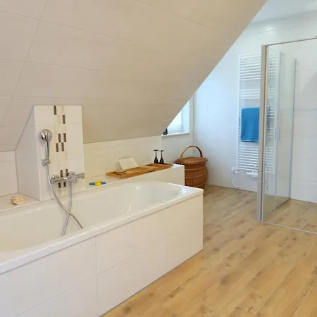 Fischlandhus 2 Mein Lieblingsplatz Casa de Férias Dierhagen